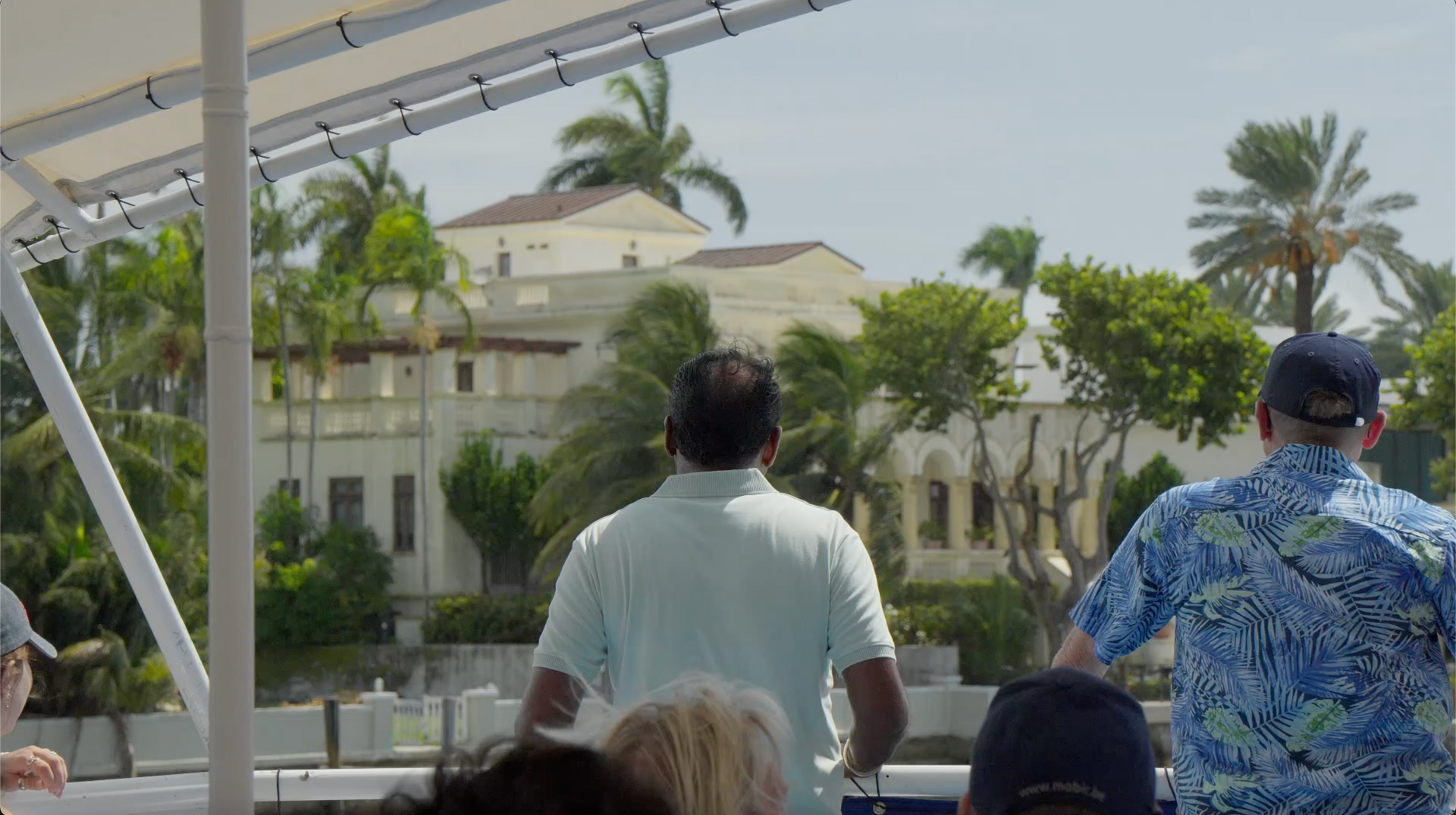 Sightseeing Boat Tour in Miami with Promo code boat305