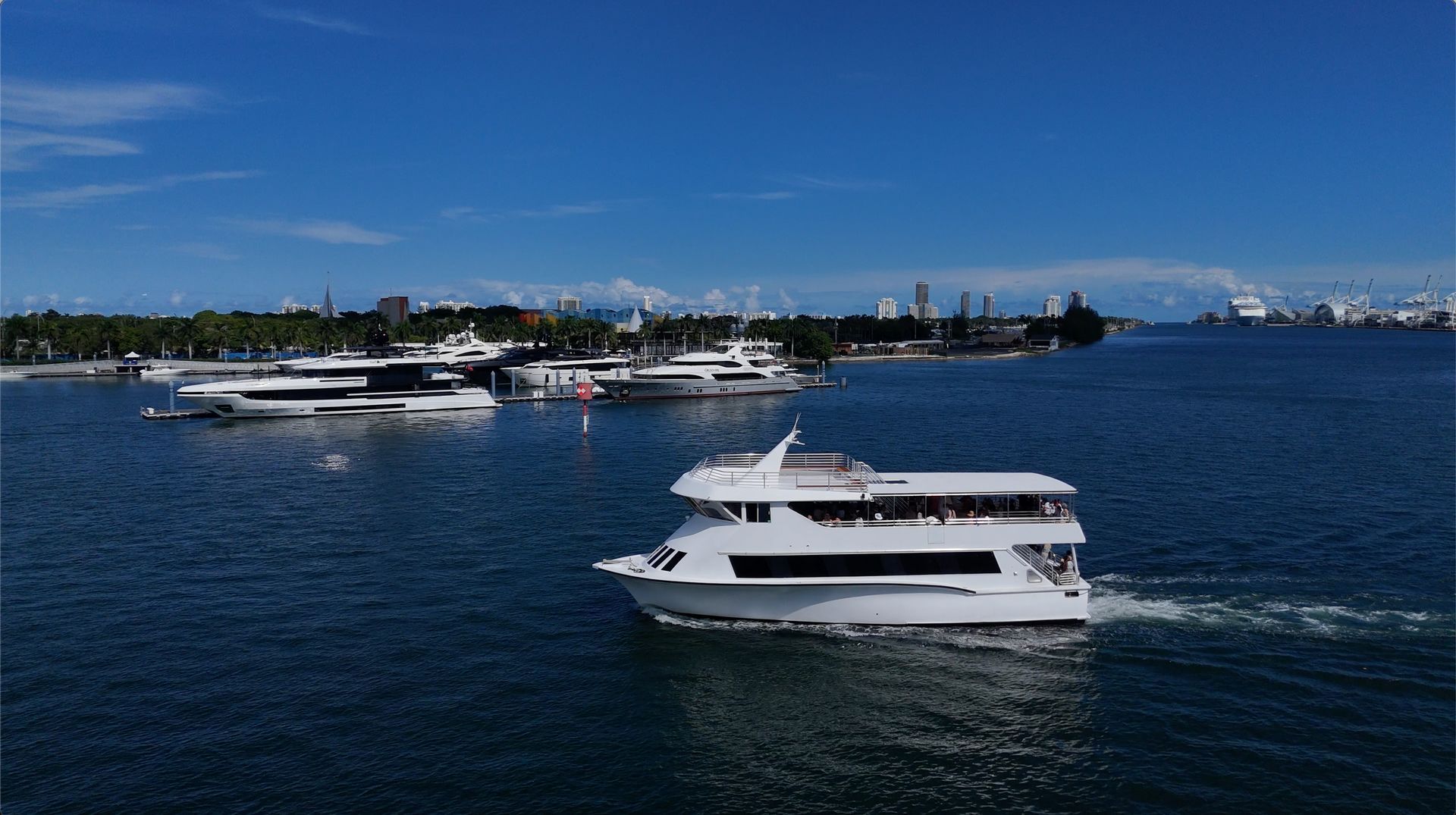 Sightseeing Cruise in Miami