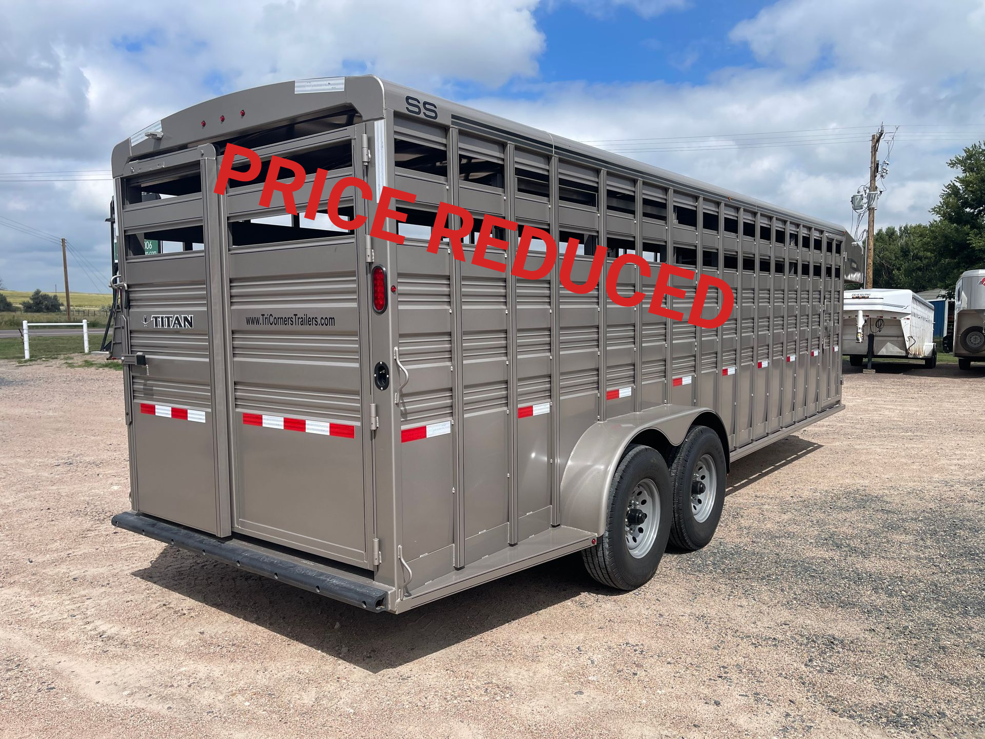 2025 Titan 24' "Standard" Livestock Trailer