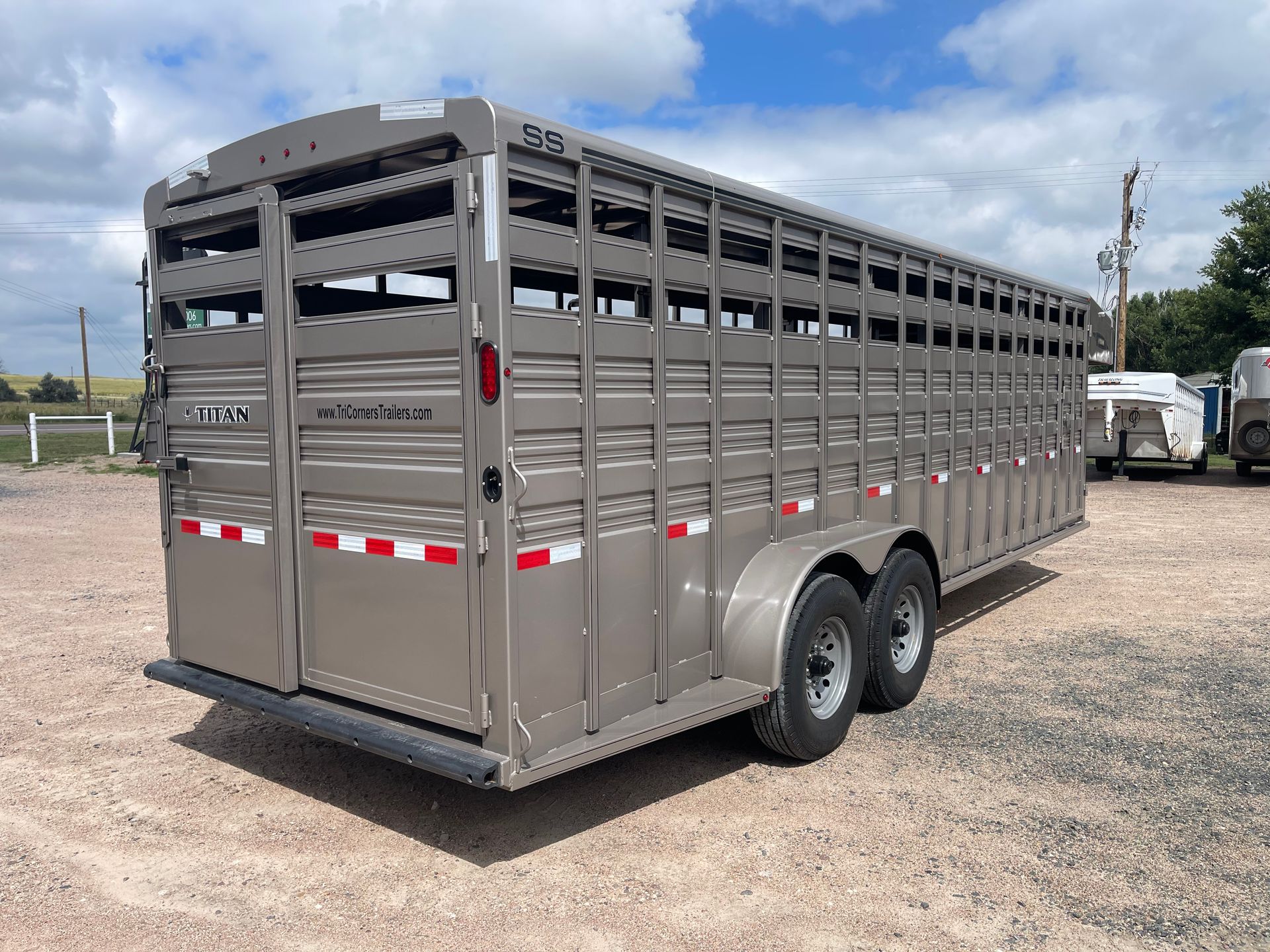 2025 Titan 24' "Standard" Livestock Trailer