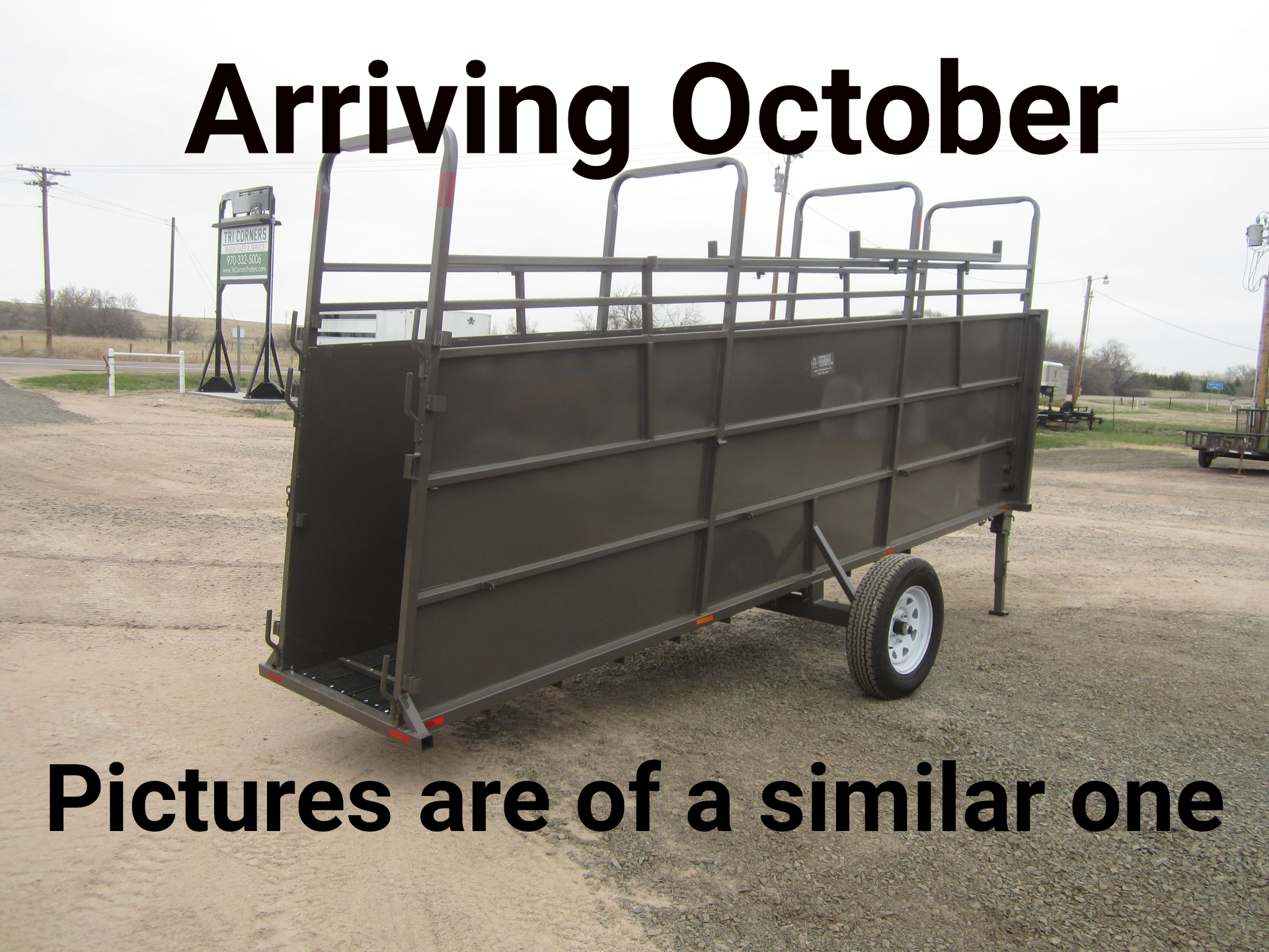 2027 Titan West 16' Portable Loading Chute