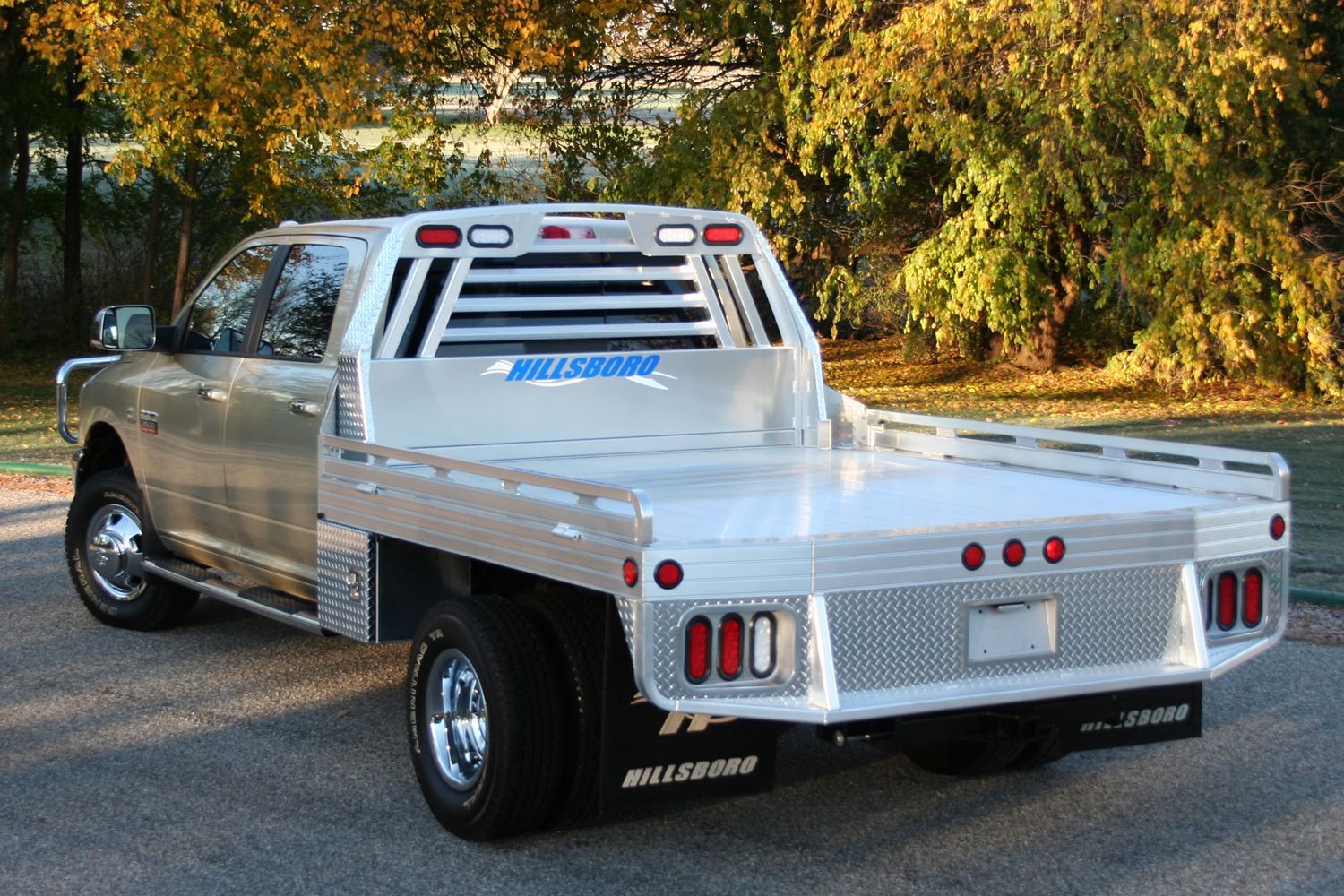 New Hillsboro 3000 Aluminum Dually Truck Bed