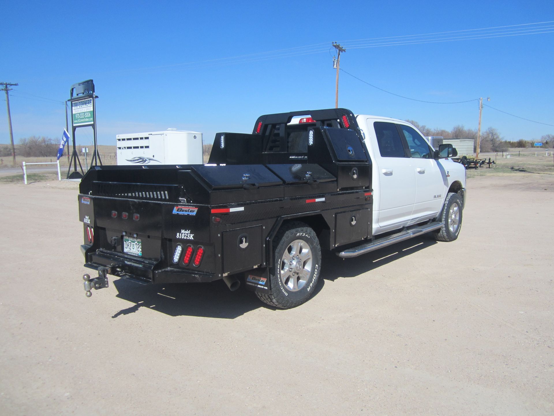 New Besler 8000 Series Skirted Long box Ford/Ram Truckbed