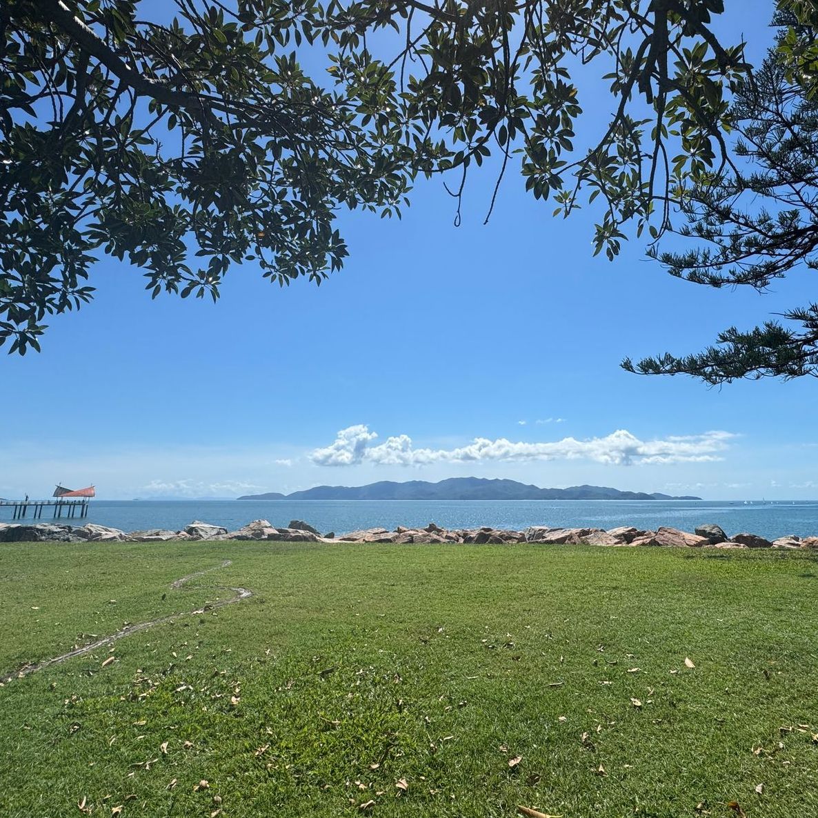 A view of Magnetic Island from the Strand, Townsville