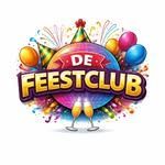 Kleurrijk DE FEESTCLUB-logo met een sprankelende discobal, ballonnen, confetti en wijnglazen op een witte achtergrond.