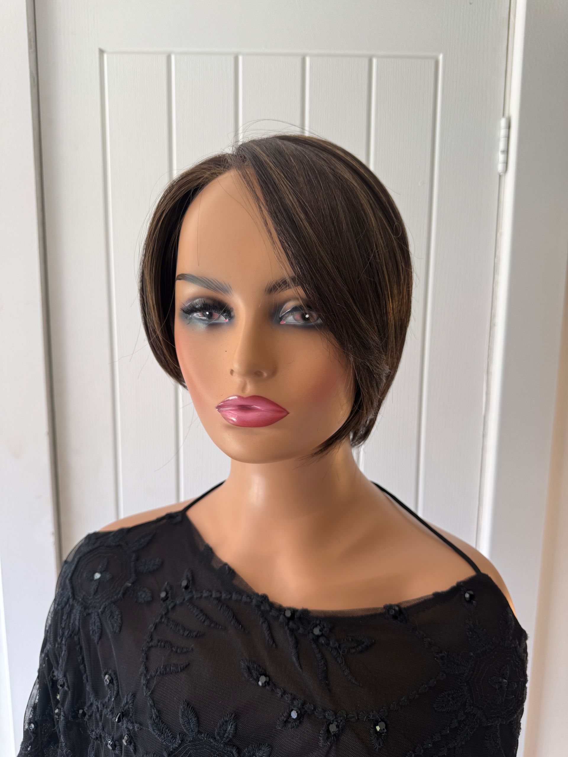 Short Brunette Bob Premium Fibre Wig