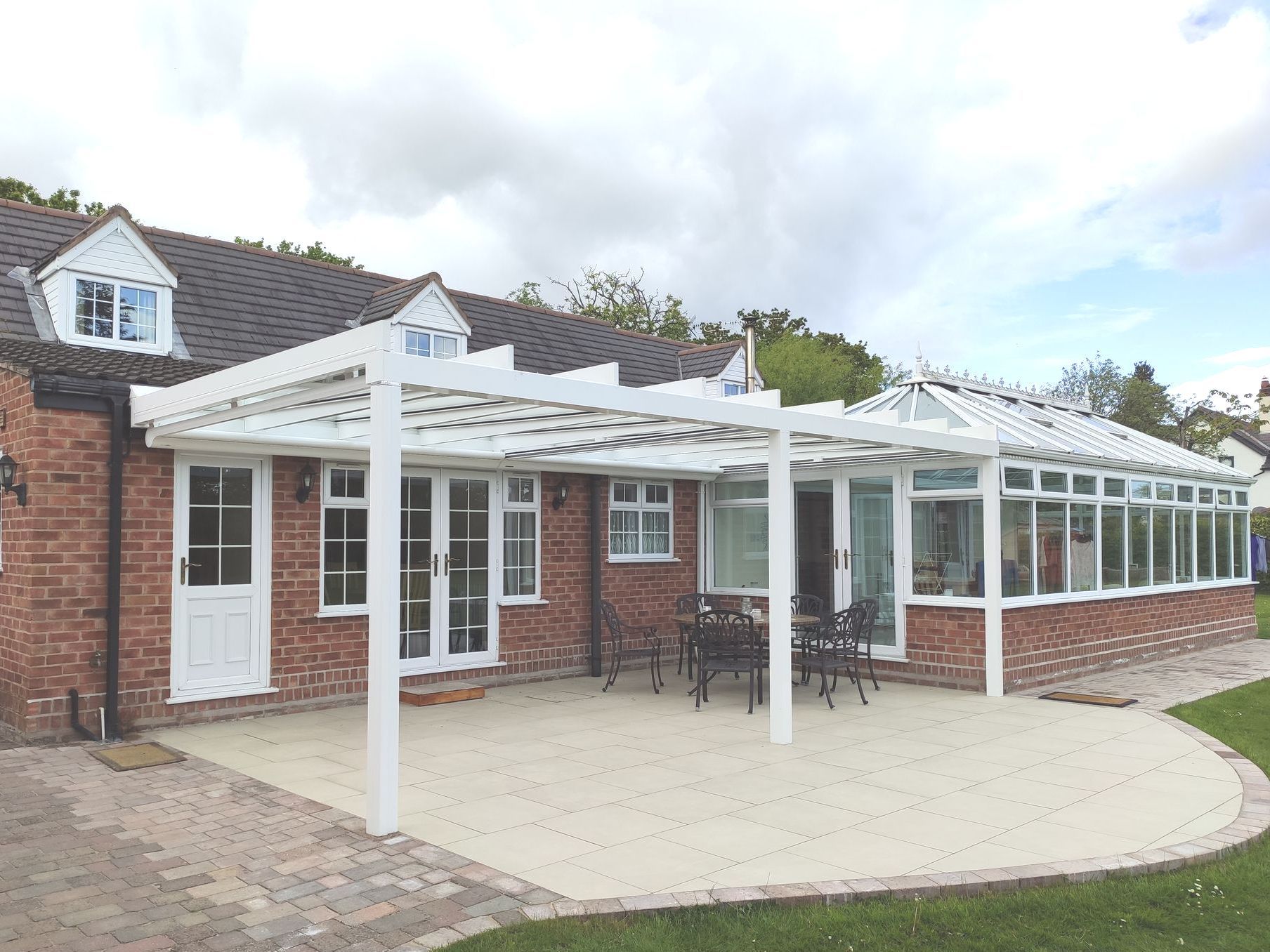 Glass Verandas & Patio Awnings Chester, Tarporley, Cheshire, Wirral, Liverpool, Manchester | Patio Awnings Chester