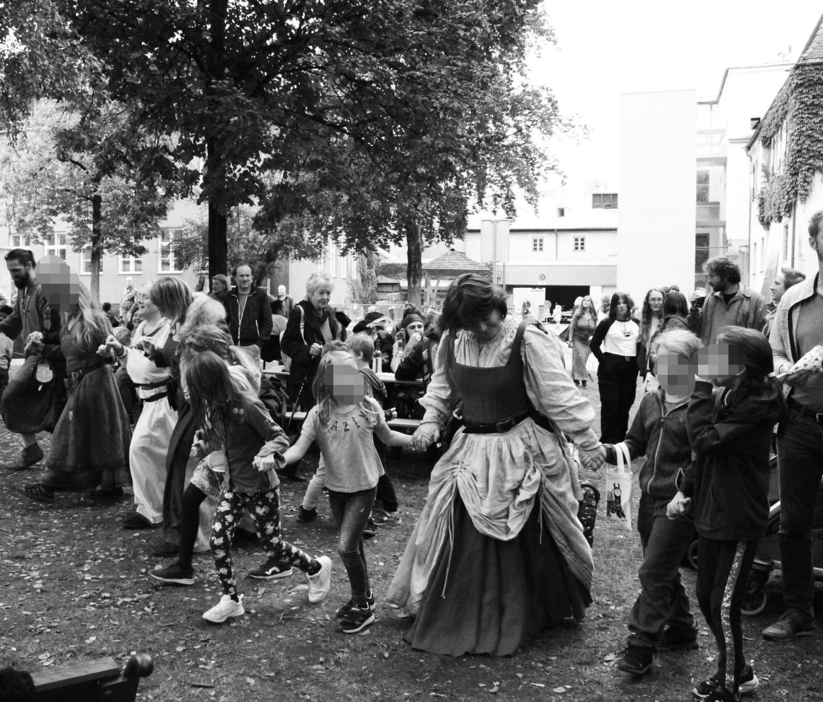 Securi et gladio - Mittelalterverein - Theater