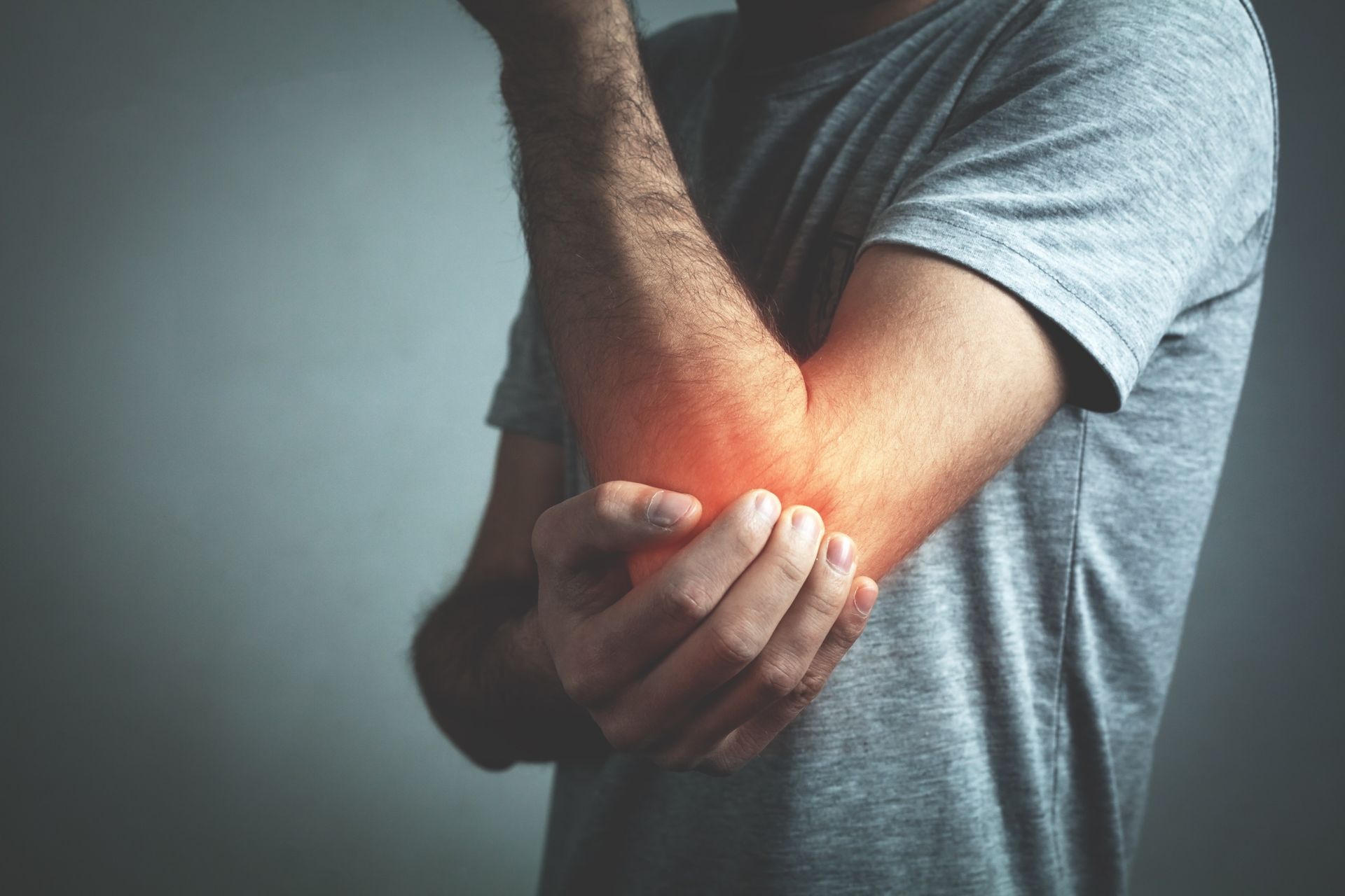 Gentle chiropractic care for joint stiffness in Wesley Chapel