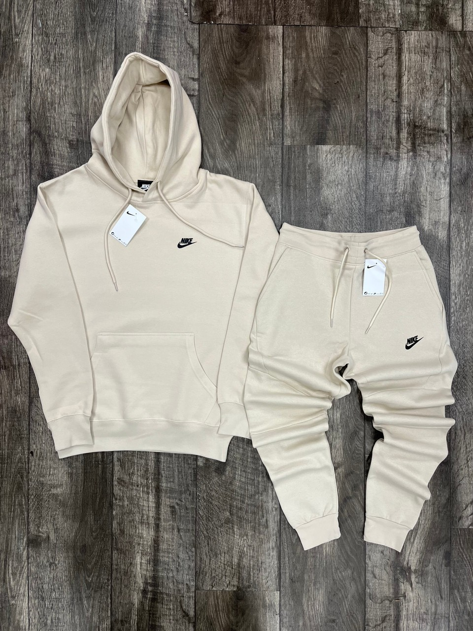 hoodie, hooded sweat suit, joggers, tech, nike, tracksuit
