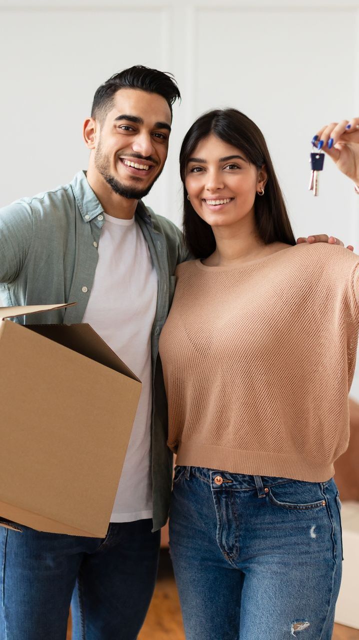 couple with keys