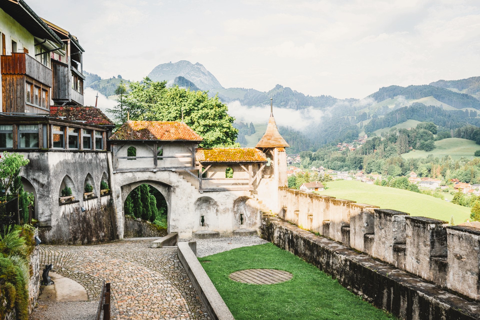 Le Belluard, fortification et porte d'entrée de la cité médiévale de