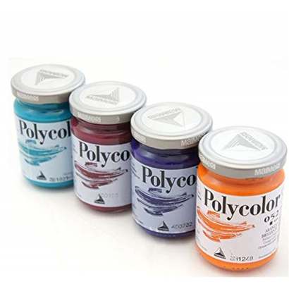 Quattro barattoli di vernice Polycolor nei colori bianco, blu, bordeaux, viola e arancione su sfondo bianco.