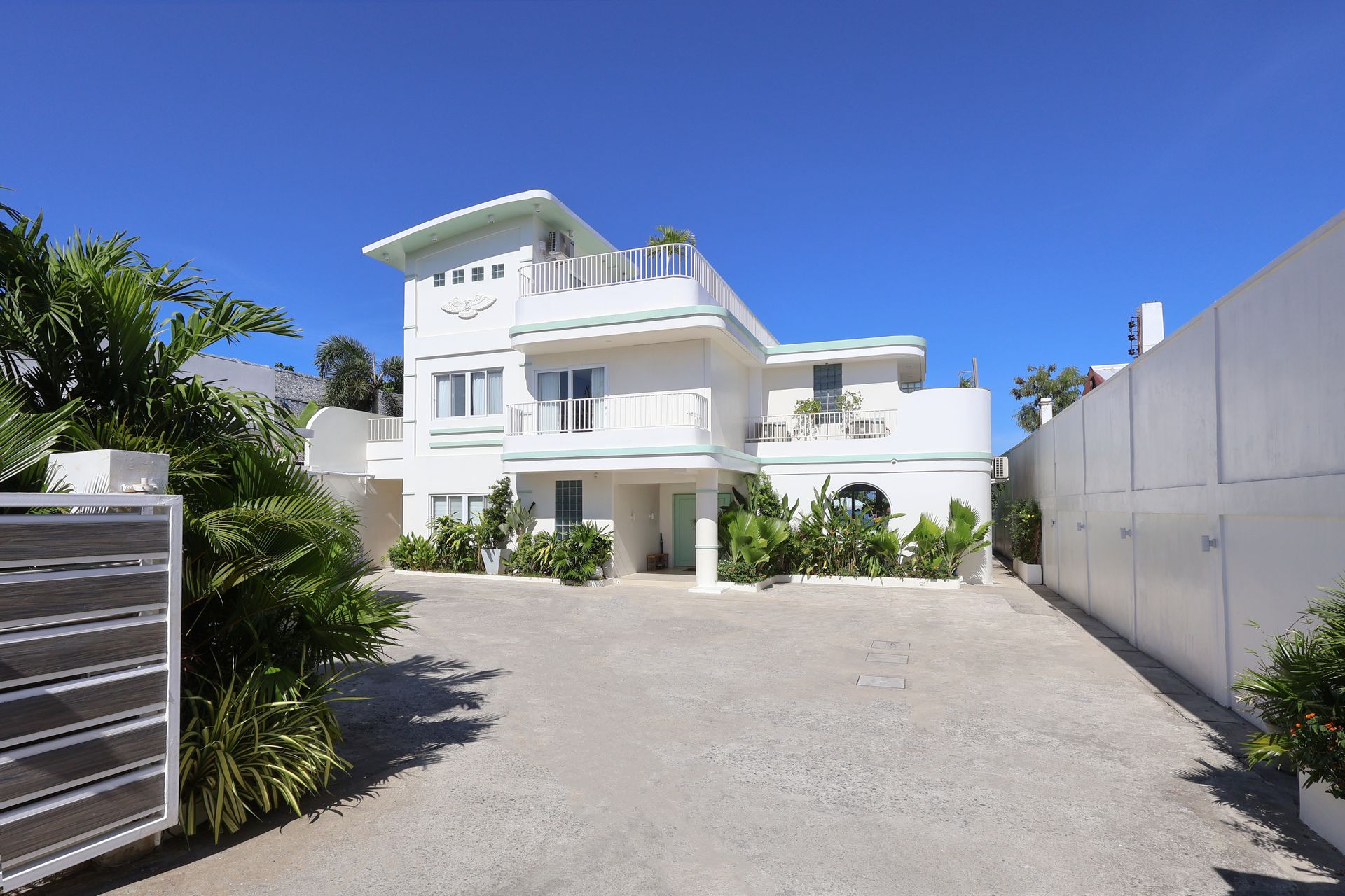 Alesea Oeste Post-Renovation