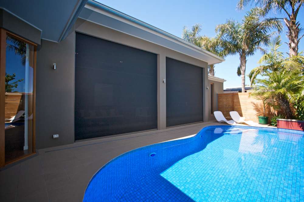 Pool and Motor Blinds— Zipscreen in Winnellie, NT