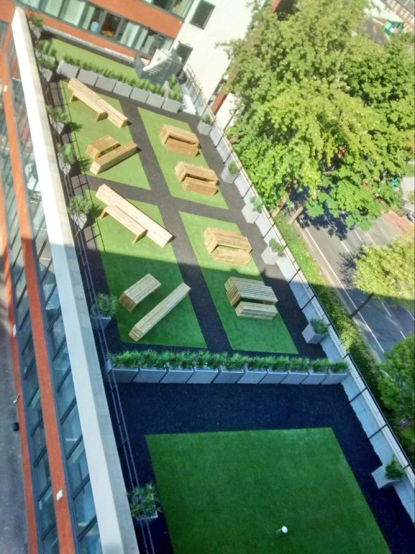 Lancastrian House project Installation of roof garden