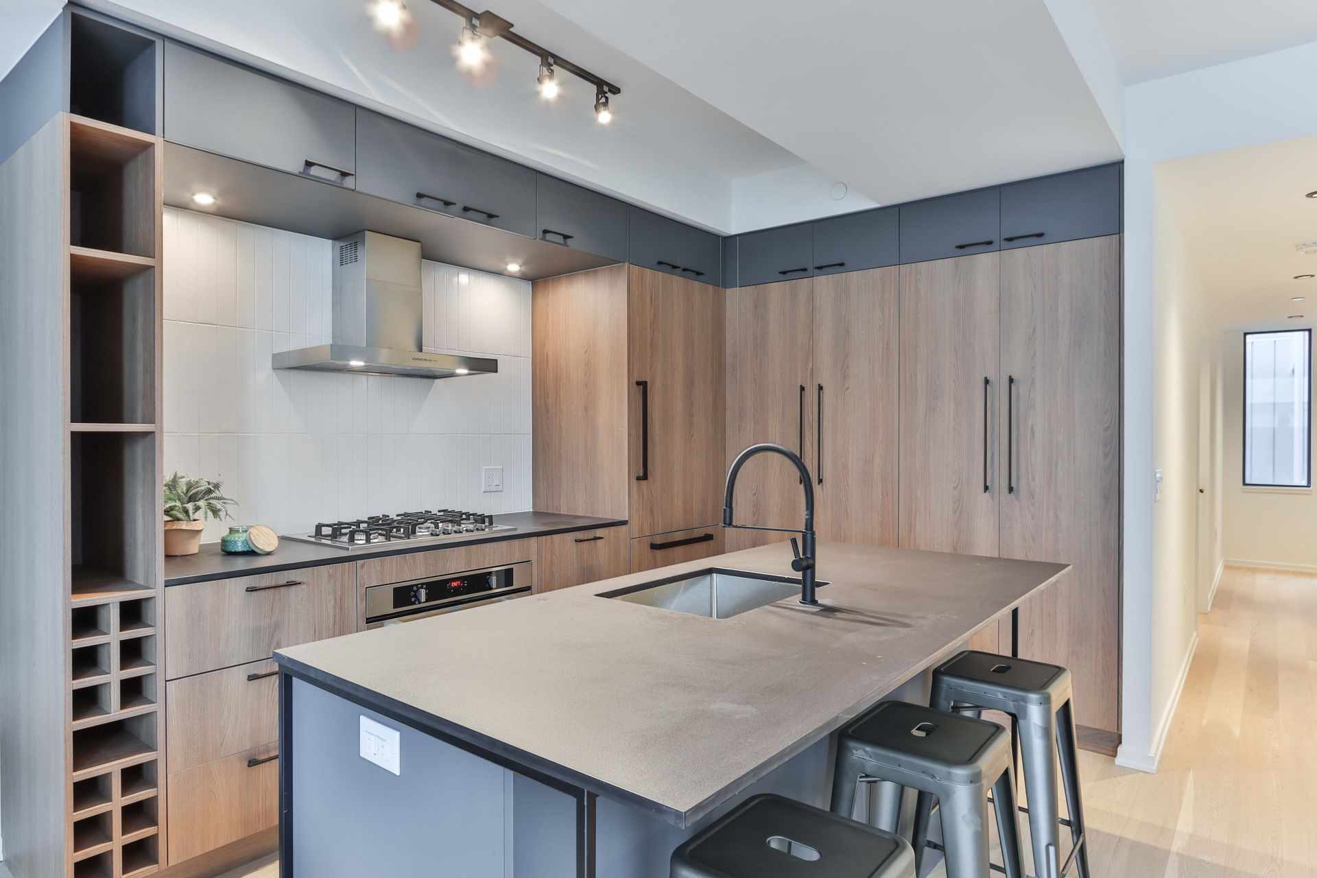 Renovate Your Kitchen in Your Naples Area Home or Condo With the General Contractors at Sigma.