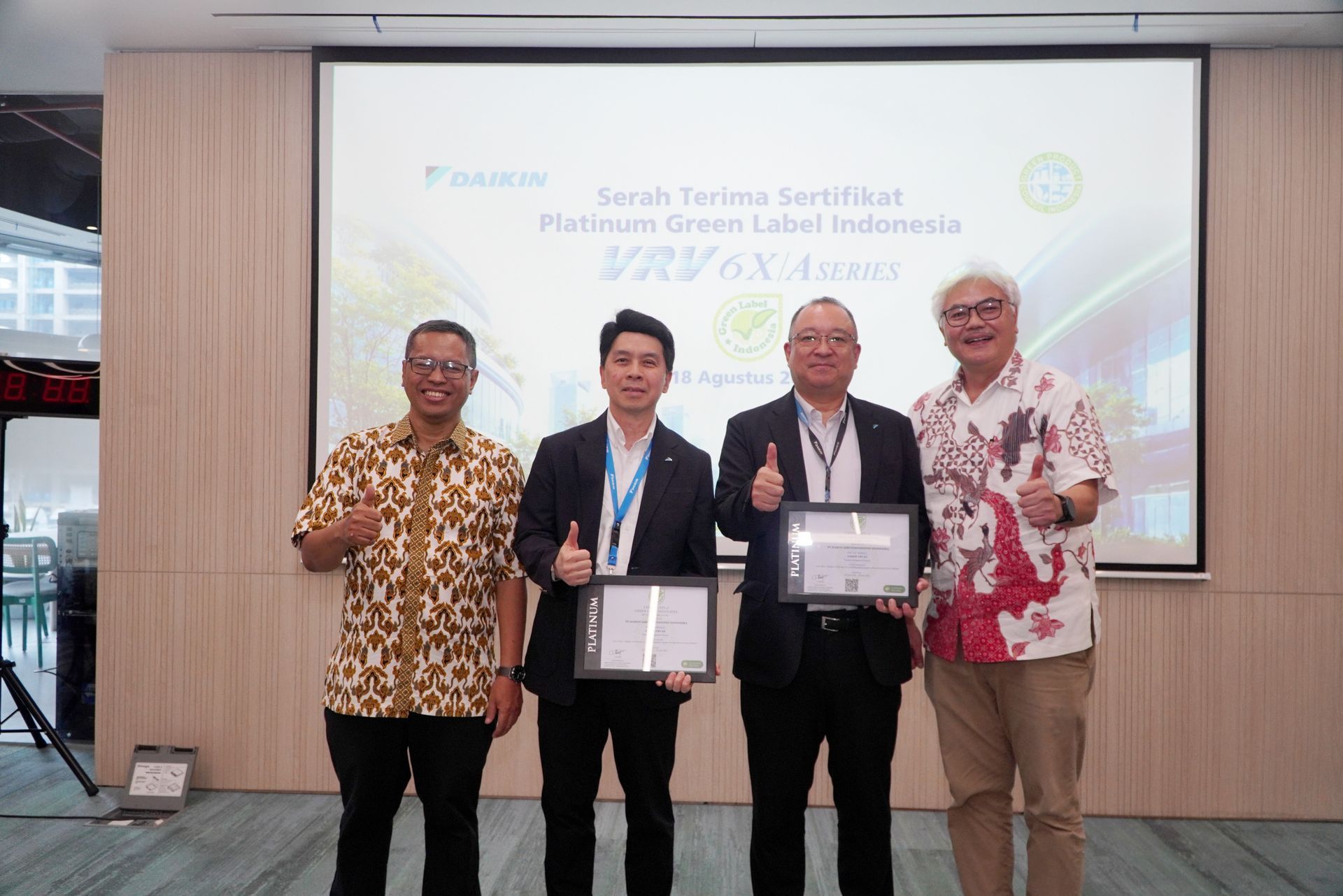 Dorong Standar Bangunan Hijau,
VRV DAIKIN Raih Predikat Green Label Indonesia Tertinggi