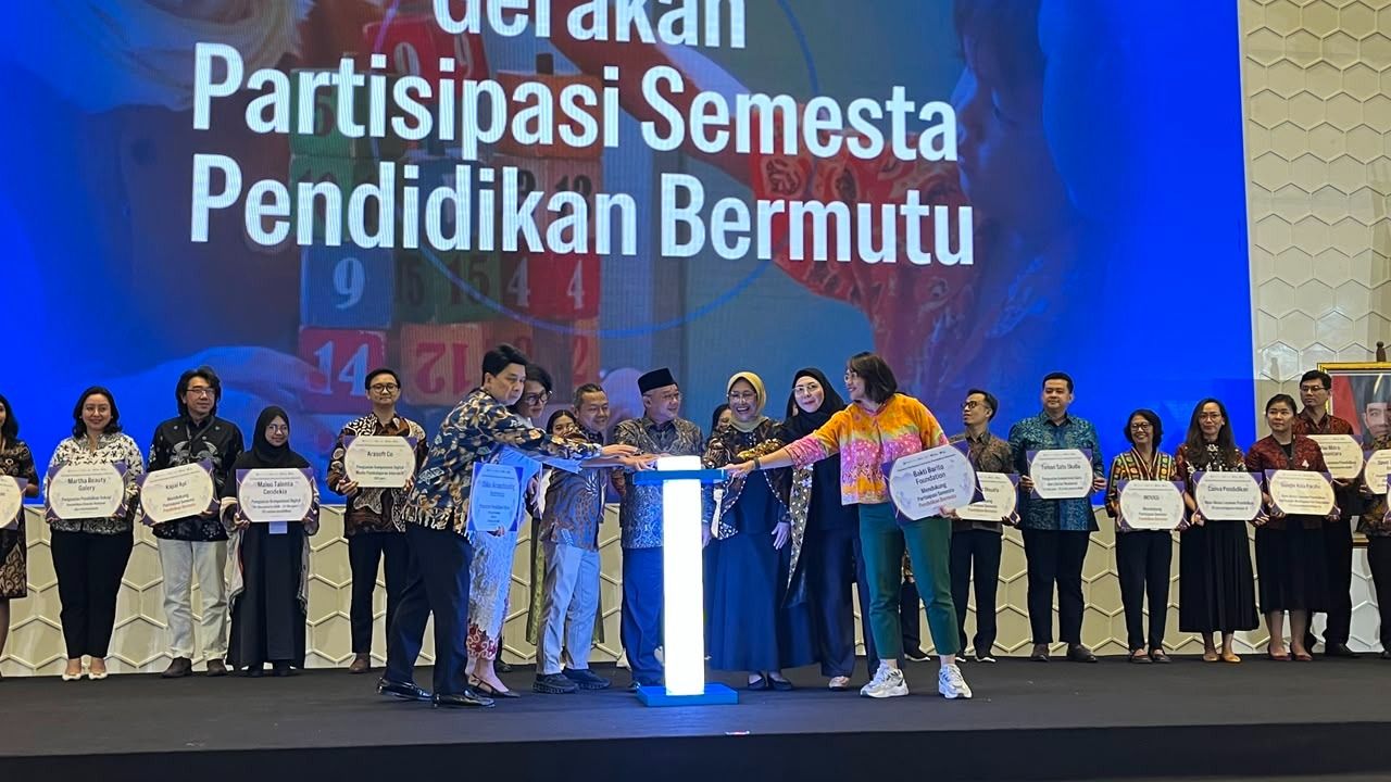 DAIKIN) kembali menegaskan komitmennya dalam mendukung kemajuan pendidikan nasional 