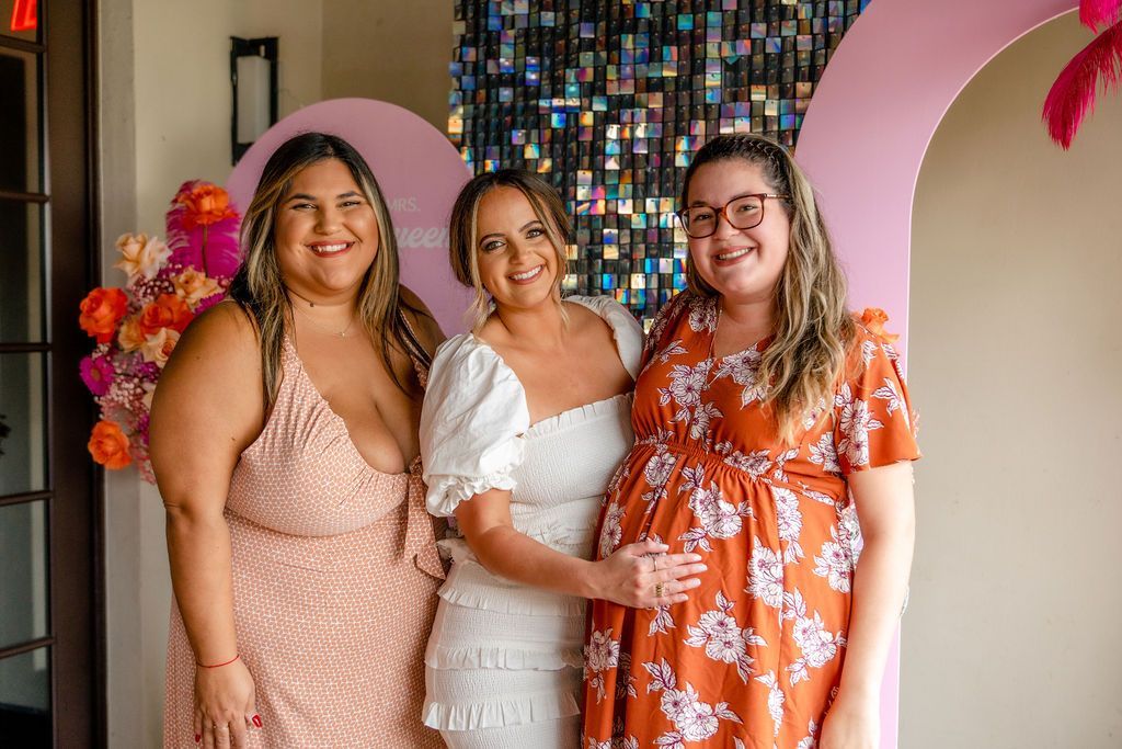 Bride photos with family and friends
