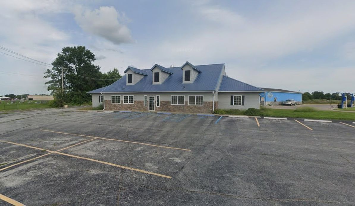 102 Sharry St, Bowling Green, Missouri 63334, United States