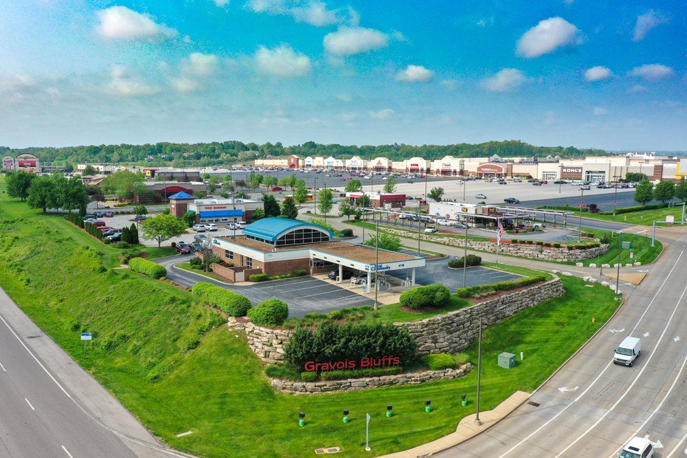 Gravois Bluffs West
