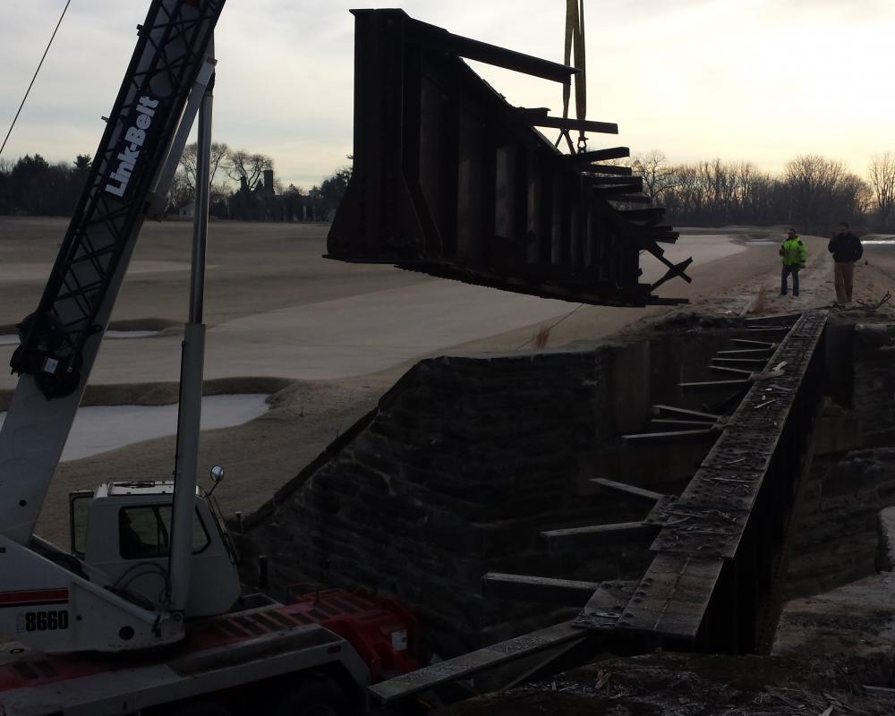 White Crane — Chalfont, PA — Lift Tech Crane and Rigging