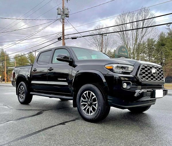 black toyota pickup