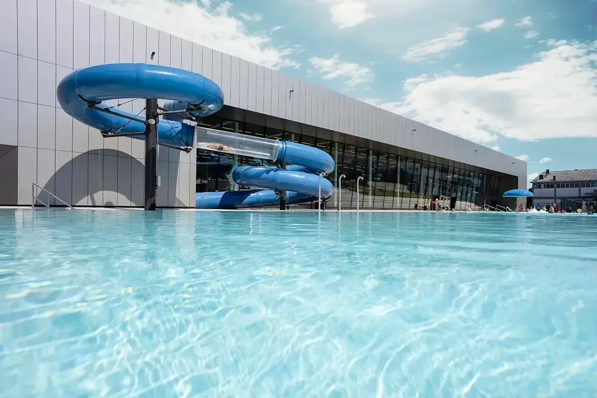 NATURBAD & HALLENBAD AMSTETTEN