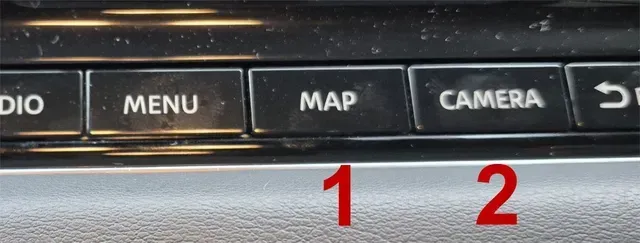 Bediening camera en navigatie.