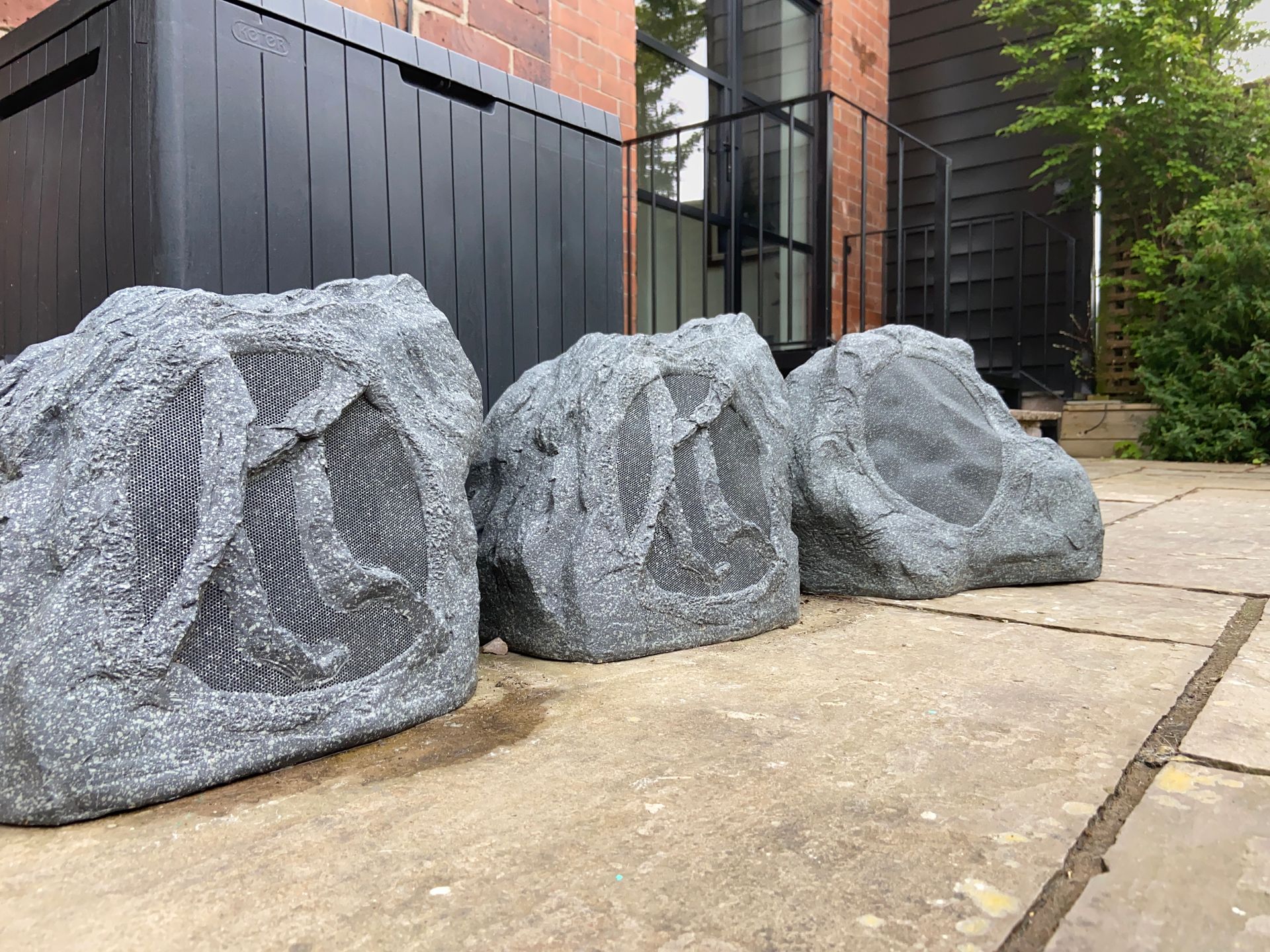 Episode outdoor speakers that look like rocks
