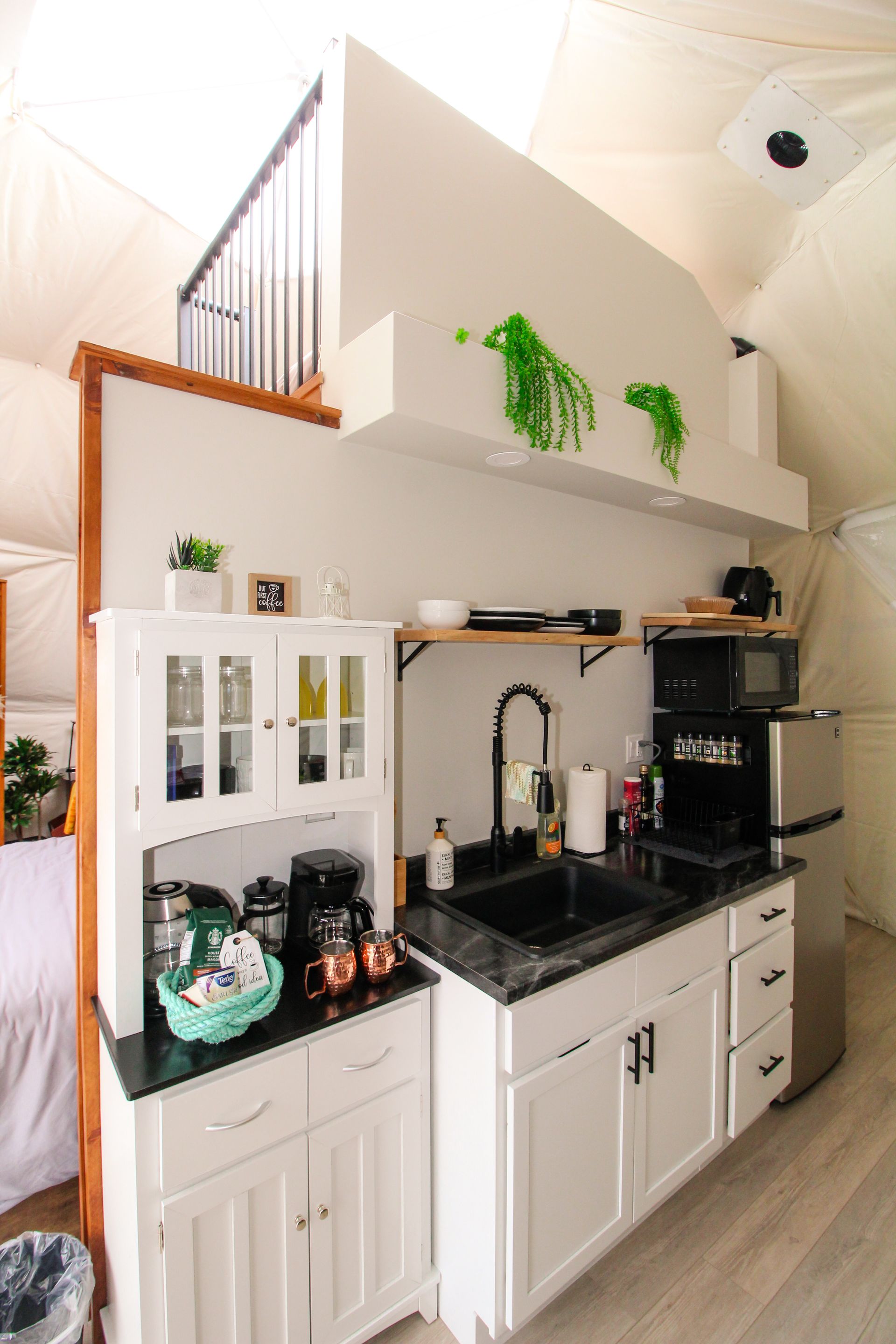 Fully Loaded Kitchenette