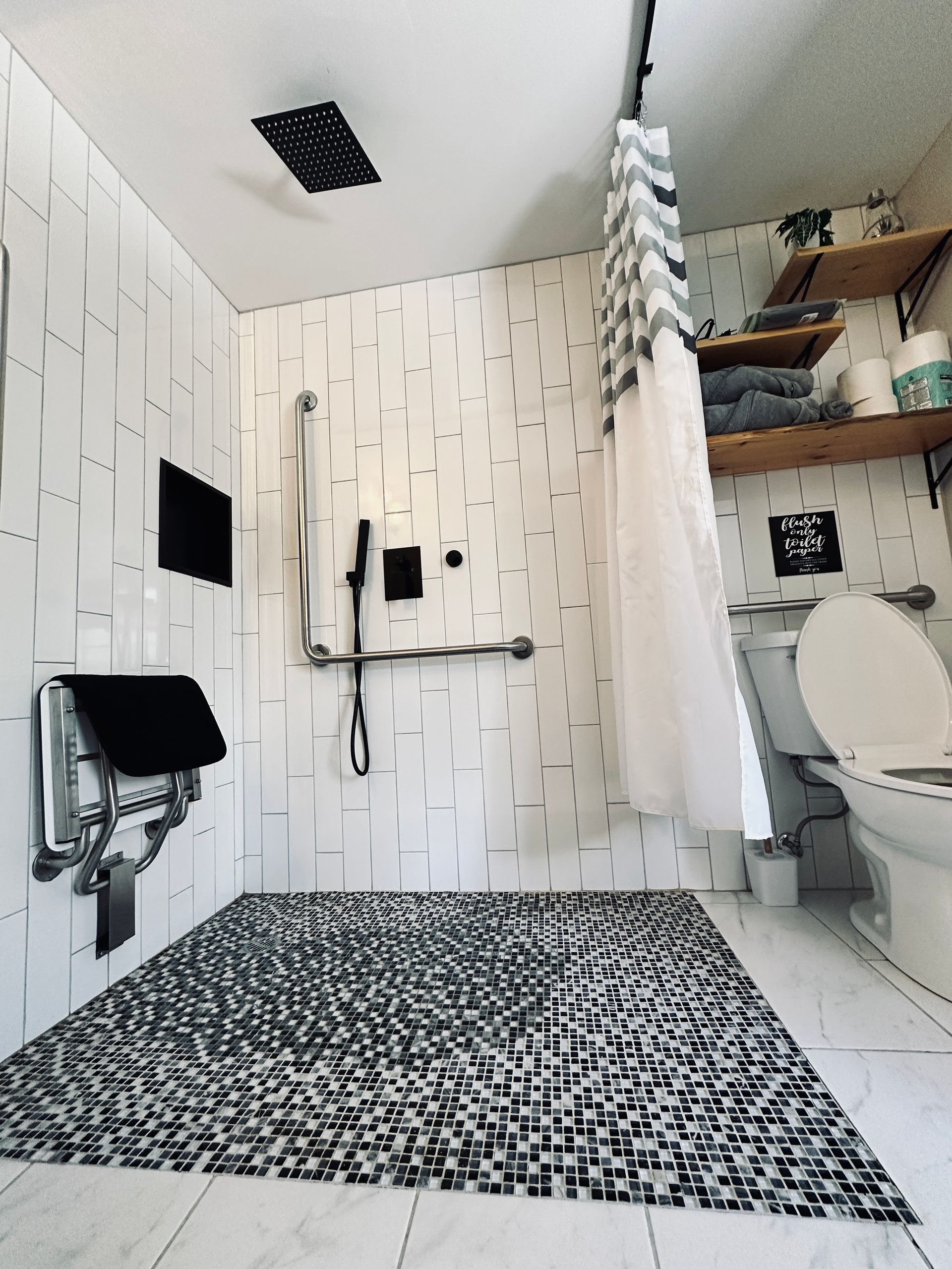Tile Shower with Seating