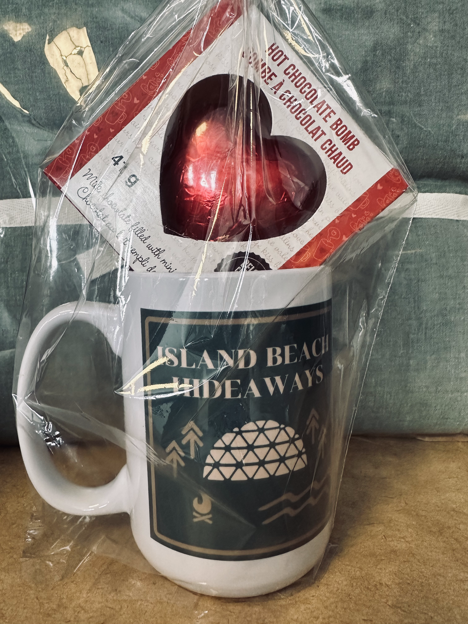 Souvenir Mug Set
