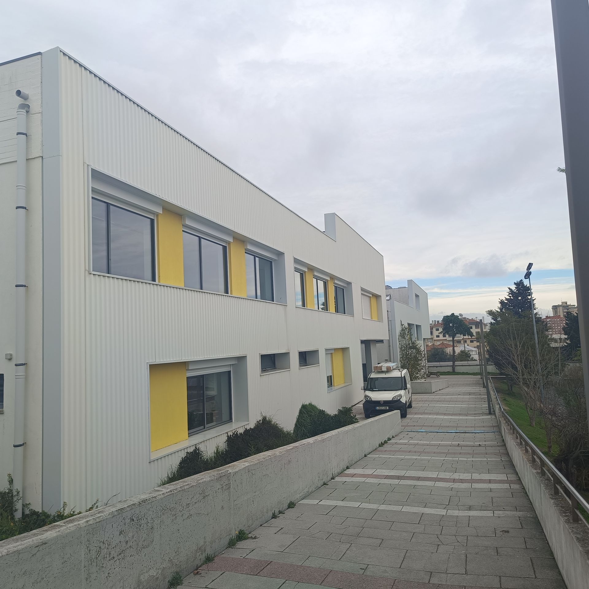 Escola de Carcavelos - Estores Exteriores