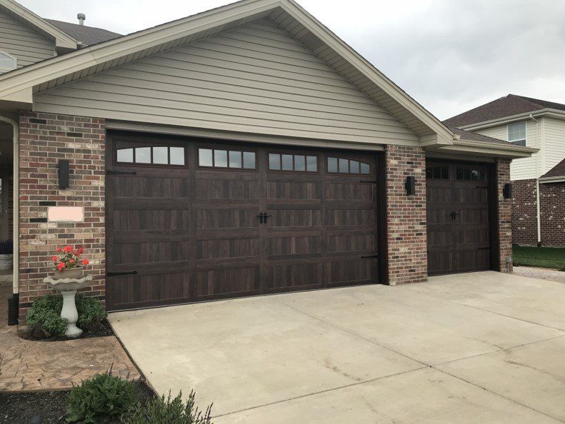 Garage Door Installation Service Near Me – Joliet, IL – On Track Overhead Doors Inc.
