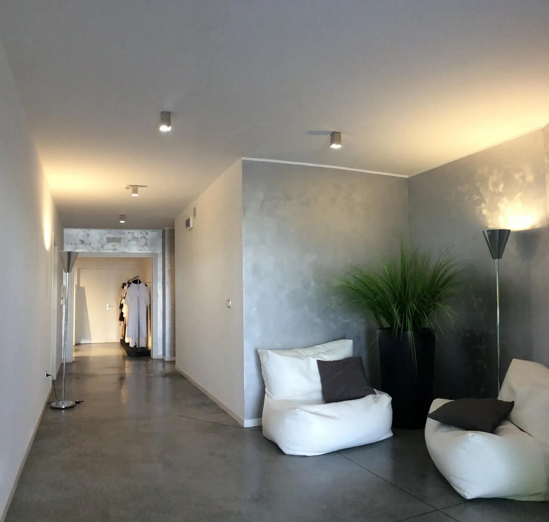 showroom