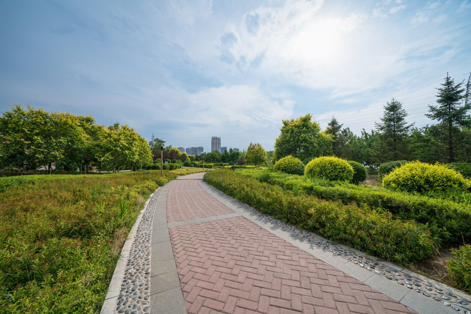 Road In The Park - Tamworth - Woods & Sons Bricklaying