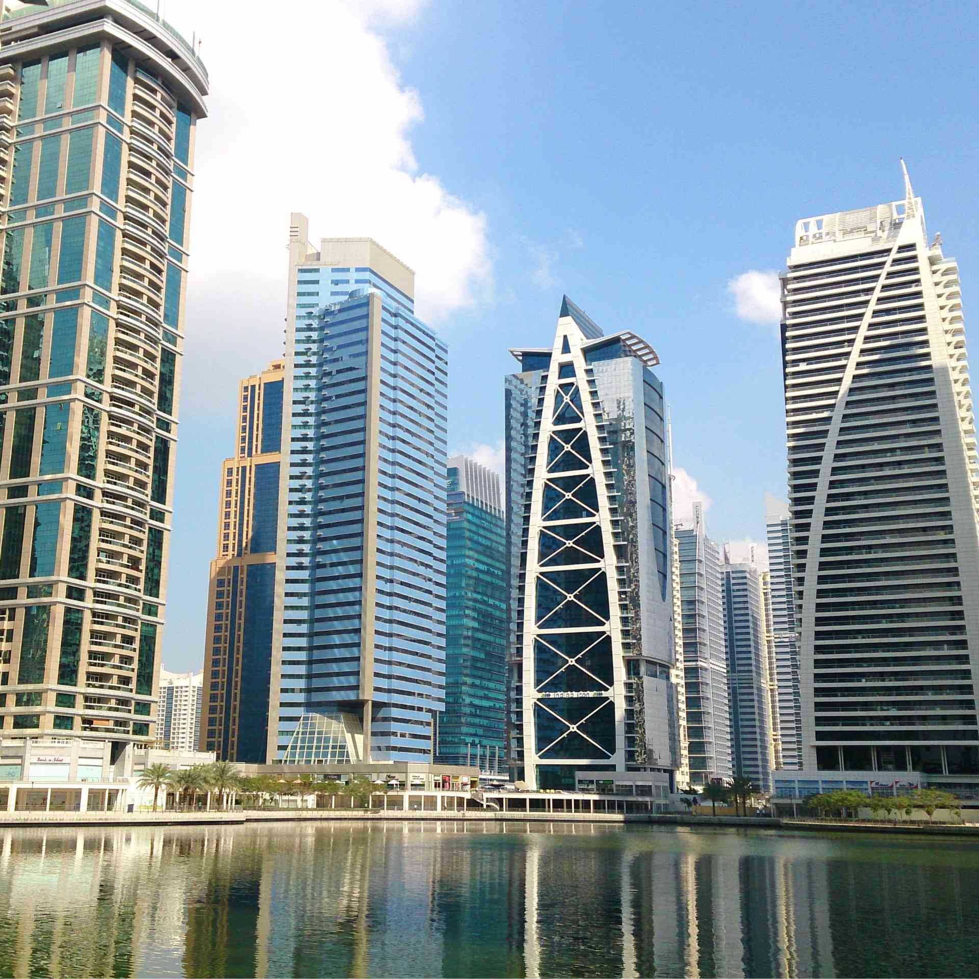 JLT
