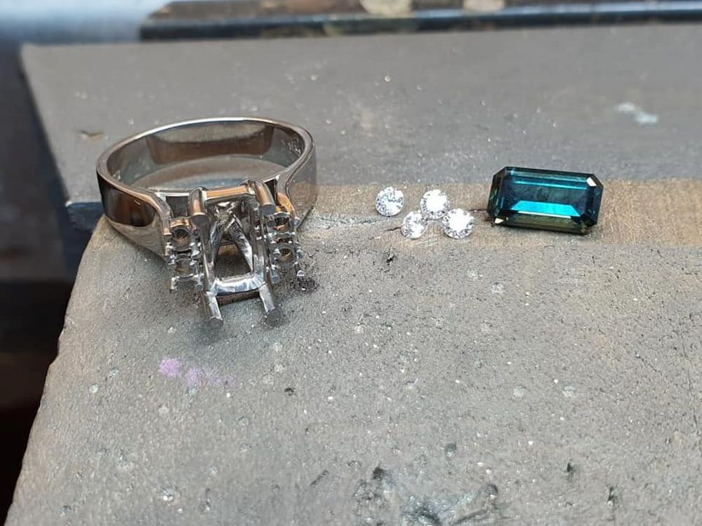 Silver Ring Setting With Diamonds and a Teal Emerald — Chris Williams Retail & Manufacturing Jewellers in Wanguri, NT