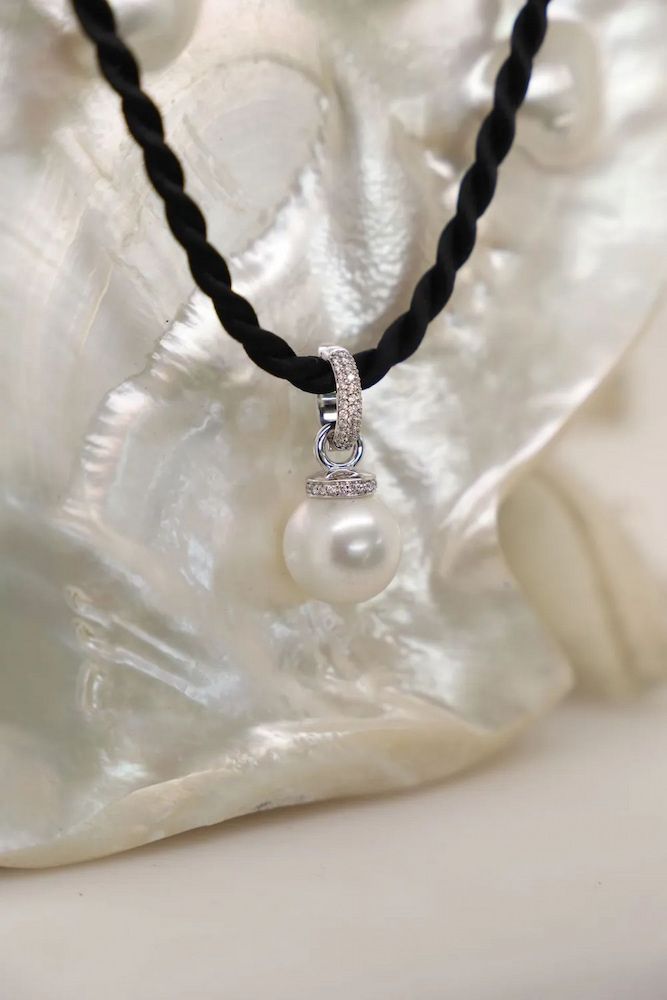 Pearl Pendant Necklace With Diamond Clasp — Chris Williams Retail & Manufacturing Jewellers in Wanguri, NT