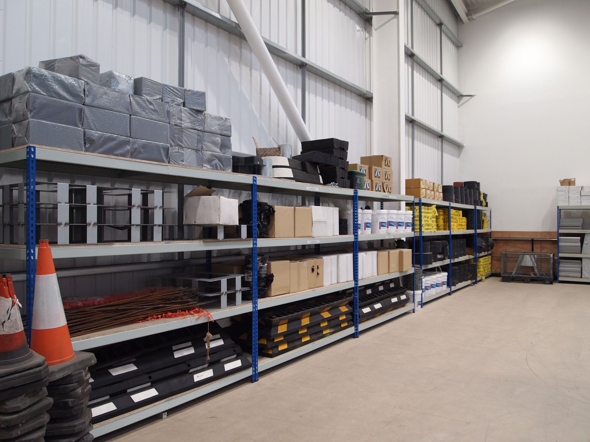 Parco Civil Engineering & Groundworks Storage space to rent Fareham