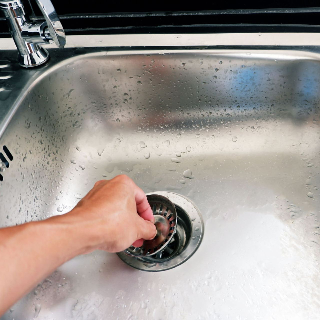 Hand Pull Drainage Hole - Lowellville, OH - Honesty Plumbing LLC Hand Pull Drainage Hole - Lowellville, OH - Honesty Plumbing LLC