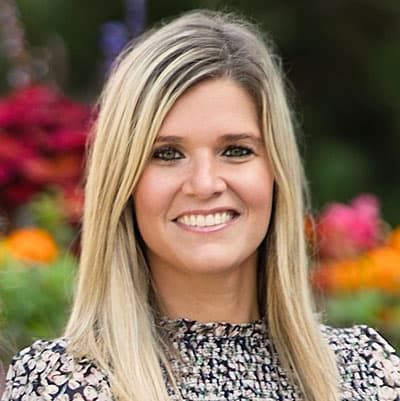 Jen Parks headshot