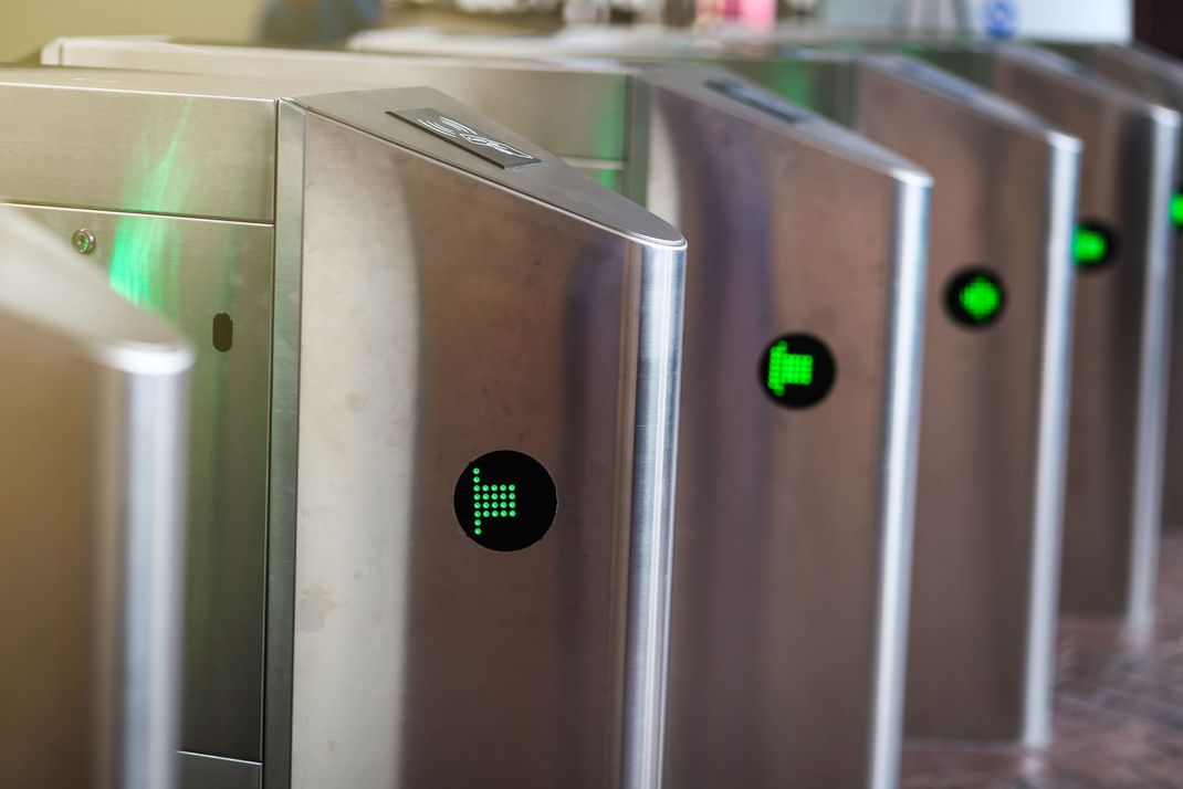 ingressi automatici con impianto di sicurezza
