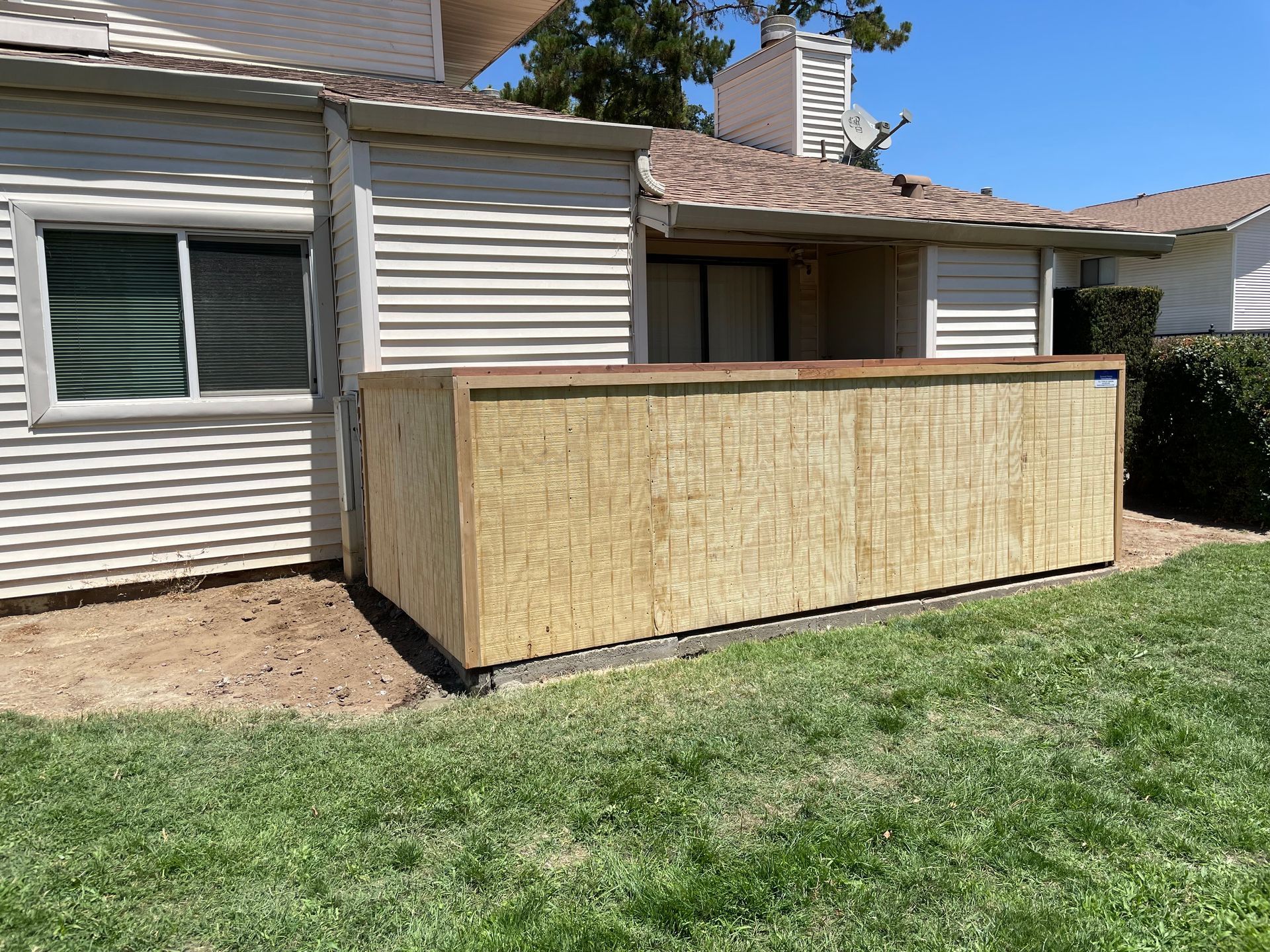 backyard small wood fence project