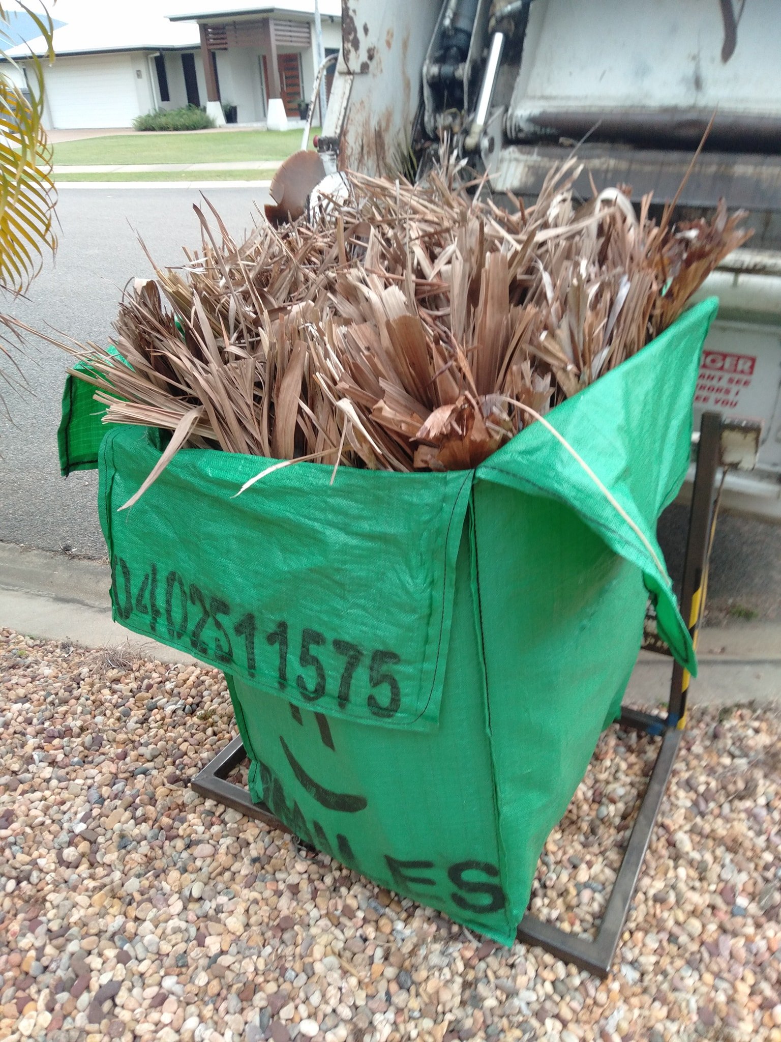 Smiles Garden Bags Green Waste in Townsville