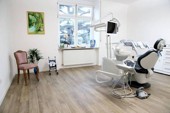 apparecchiature dentista