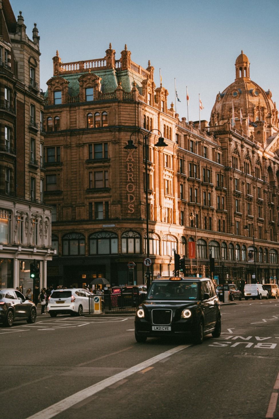 Harrods 百貨