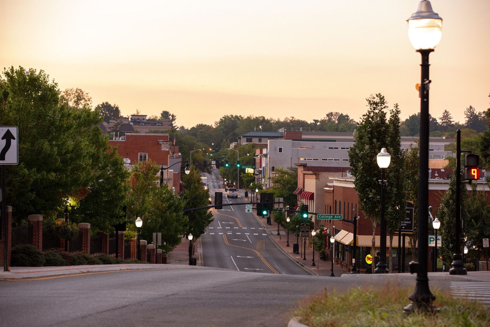 Street view of Downtown Blacksburg Virginia